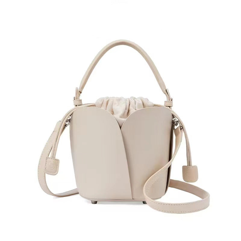 Large capacity shoulder crossbody handbag
